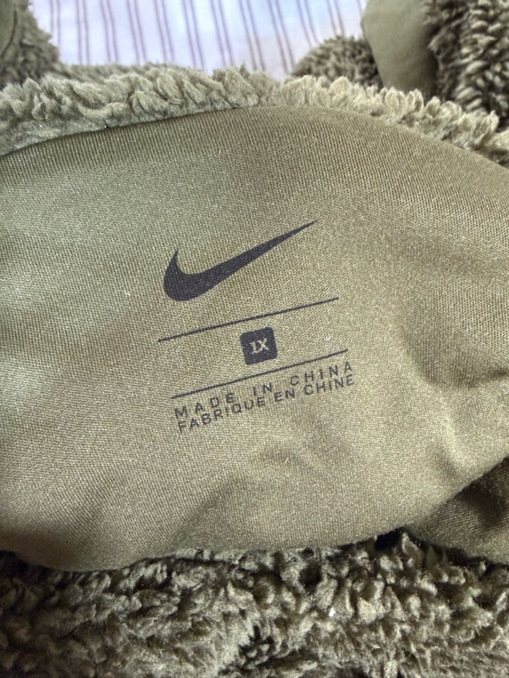 Nike Olive Green Fleece Jacket with Sherpa Texture - Picture 10 of 13